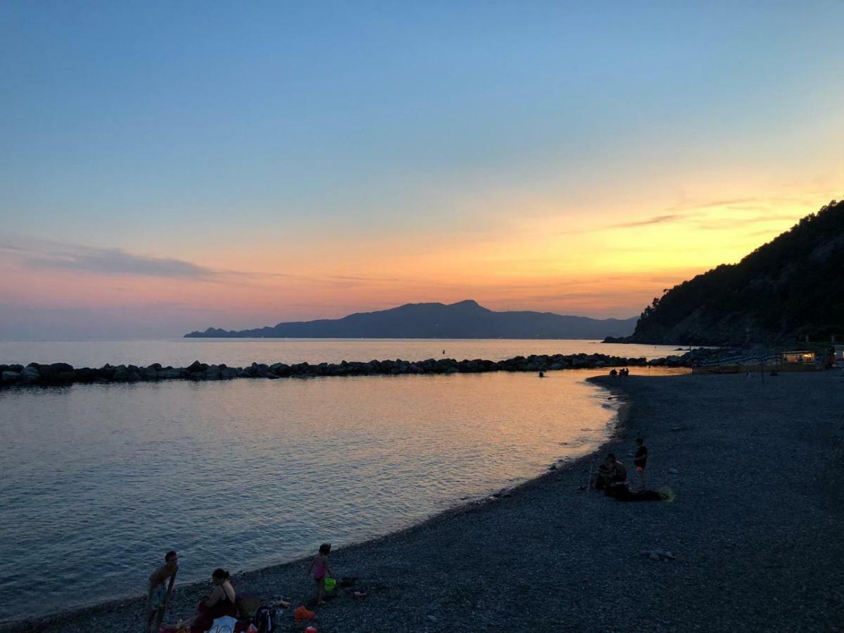 A.A.U.T Appartamento Villa Preli Chiavari Εξωτερικό φωτογραφία